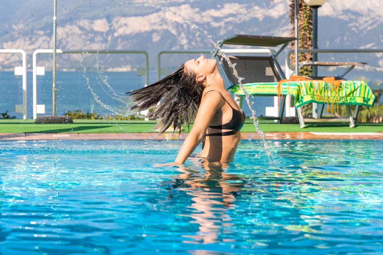 Hotel Eden Brenzone sul Garda Dış mekan fotoğraf