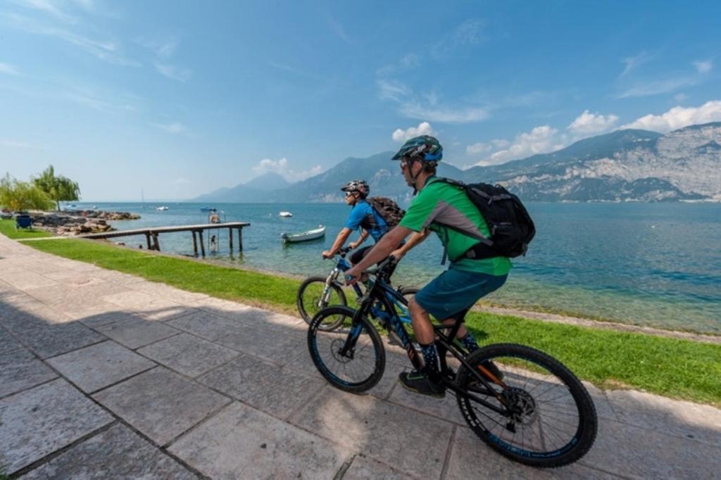 Hotel Eden Brenzone sul Garda Dış mekan fotoğraf