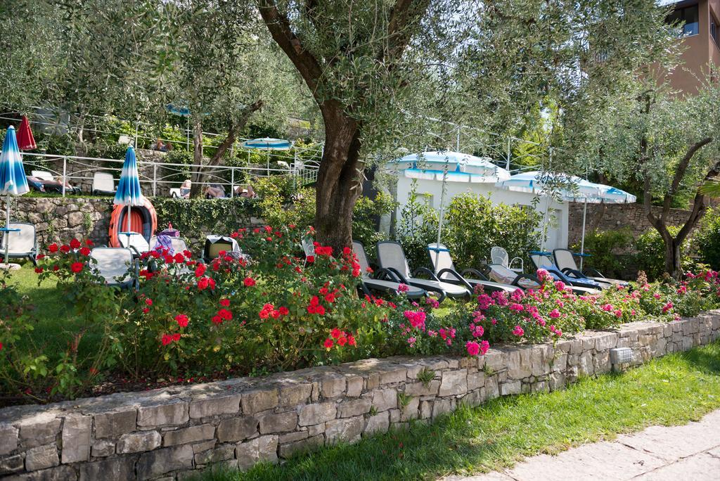 Hotel Eden Brenzone sul Garda Dış mekan fotoğraf