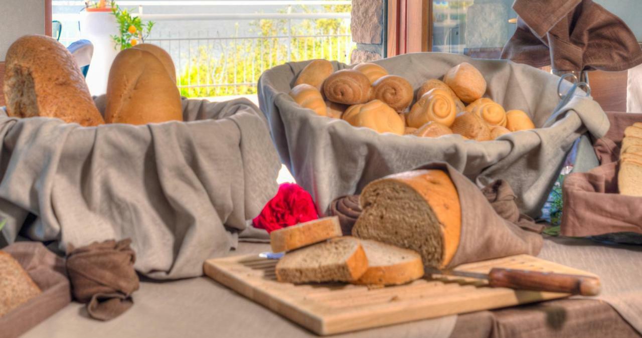 Hotel Eden Brenzone sul Garda Dış mekan fotoğraf